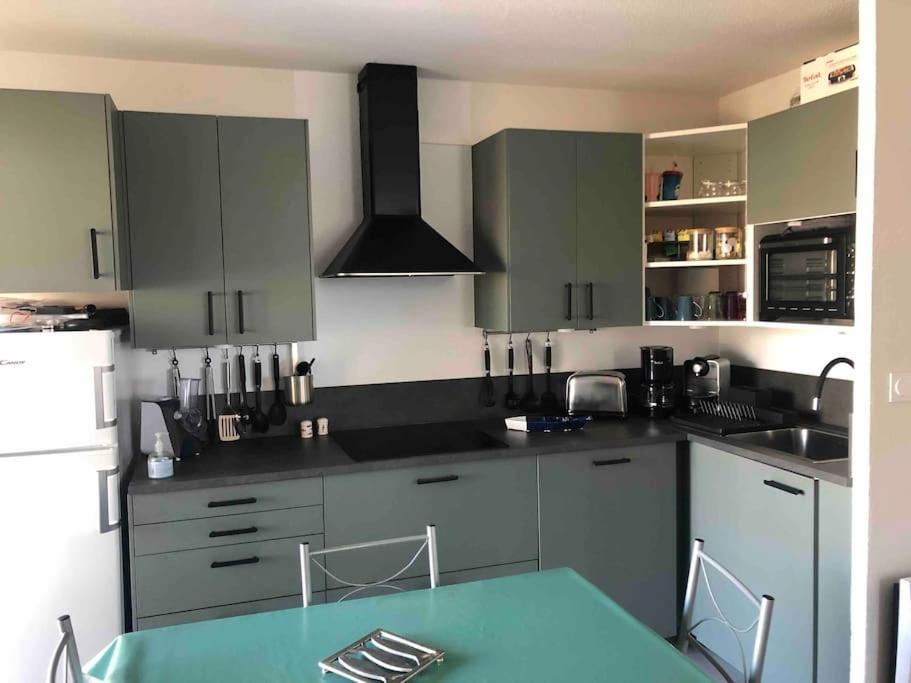 Appartement Face A La Mer Canet En Roussillon Eksteriør billede